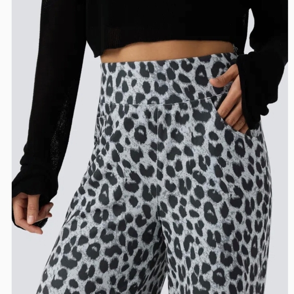 HALARA Gray Leopard Wide-Leg Pants - Picture 4 of 8